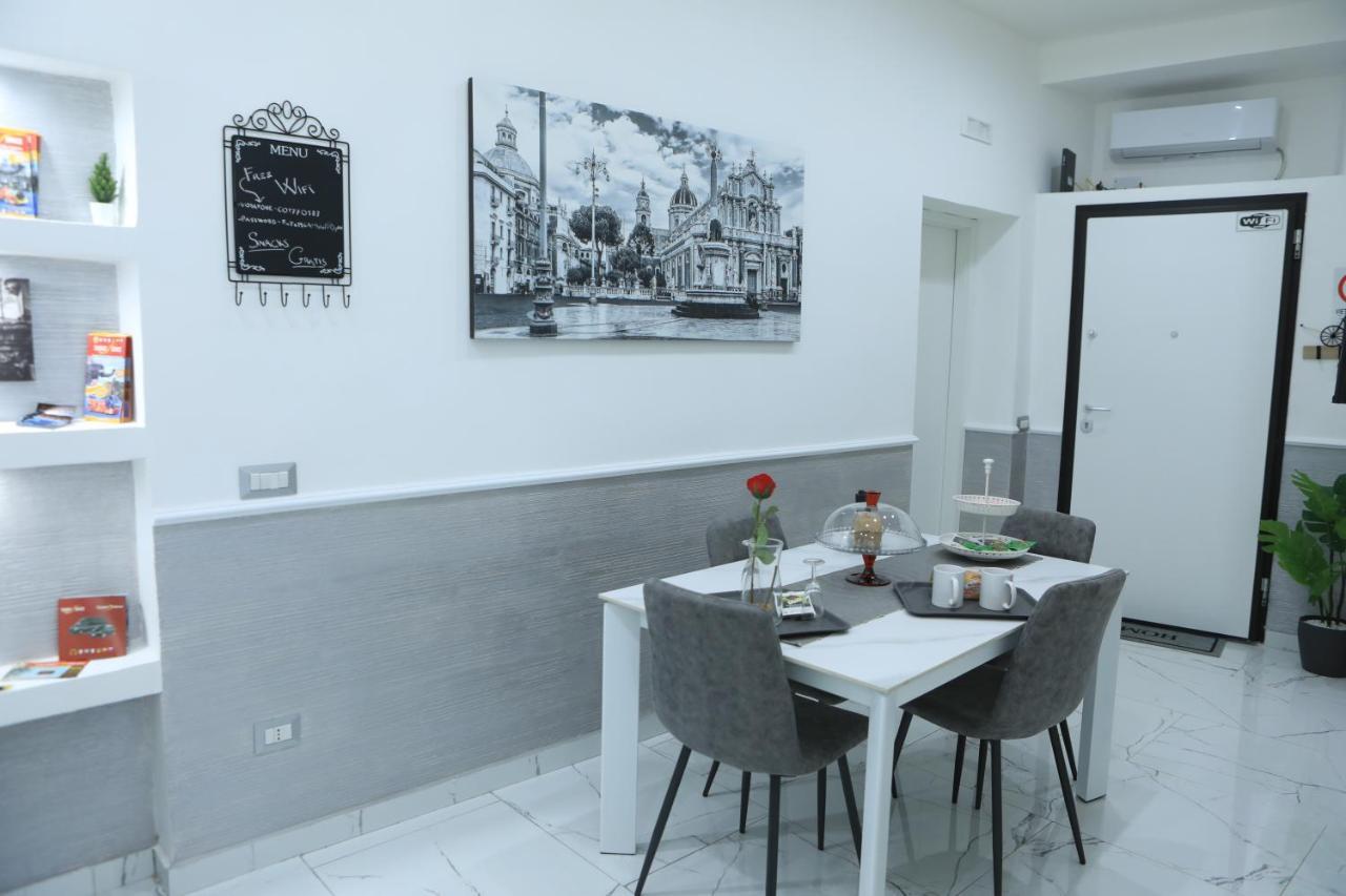 Appartement Santi House à Catane Extérieur photo